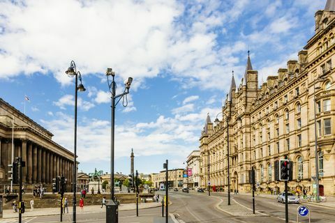 Arkitektur i sentrum av Liverpool, England, Storbritannia