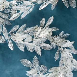 Ice-Frosted Garland