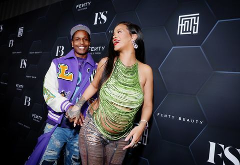 los angeles, california 11. februar l r a$ap rocky og rihanna feirer fenty beauty fenty skin på goya studios 11. februar 2022 i los angeles, california foto av rich furygetty images for fenty beauty fenty hud