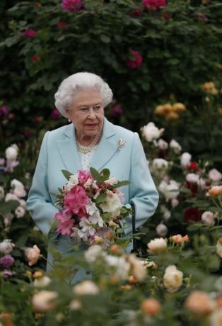 dronning elizabeth ii på chelsea blomsterutstilling 23. mai 2016