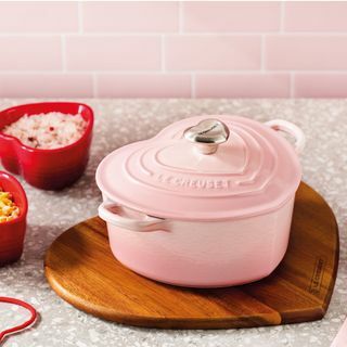 Le Creuset Hjertegryte i støpejern