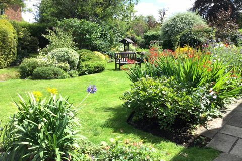stråtak hytte til salgs i oxfordshire vakre hager