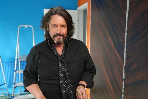 garderober, ep3 leedslaurence llewelyn bowen i midten makeover stue leeds