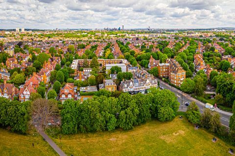 luftfoto av hus, turnham green, london, uk