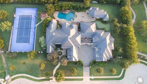 Selena Gomez Fort Worth, Texas Mansion