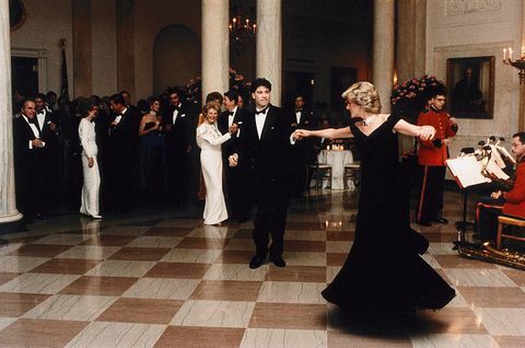 prinsesse diana danser med John Travolta