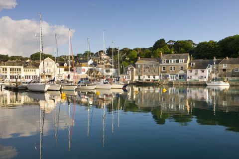 Padstow Cornwall-landsbygda bryter