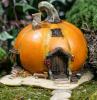 Tik Tok er gal for DIY Pumpkin Fairy Houses