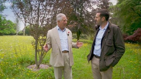 Adam Frost møter prins Charles for å snakke om spørsmålet om biosikkerhet - BBCs Gardeners 'World