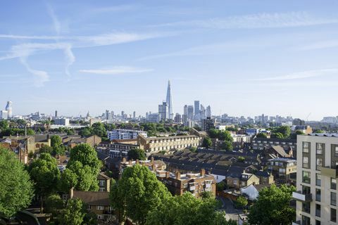 London boligstrøk med utsikt over forretningsområdet