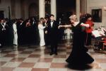 Prinsesse Diana rødmet synlig mens hun danset med Neil Diamond