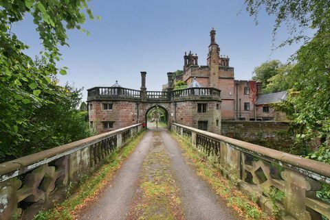 klasse i oppført historisk slott til salgs i stoke on trent