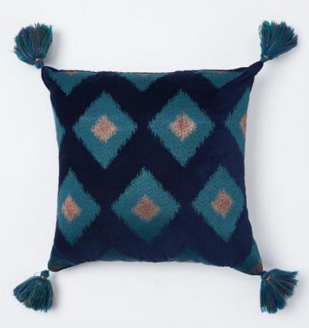 Monsoon Home Cushion - Square Tassel Pute, £ 35