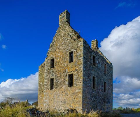 Castle til salgs i Skottland