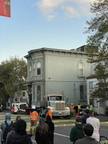 viktoriansk hus flyttet i san francisco