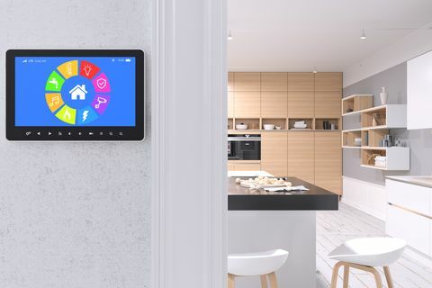 Smart Home Control med moderne kjøkken