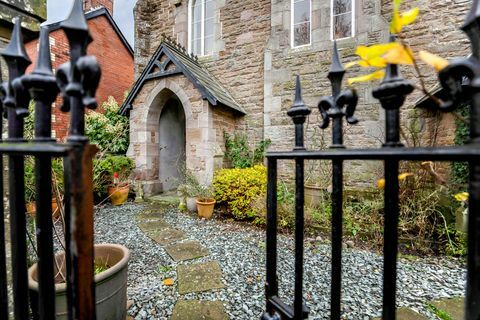 lei dette ombygde kapellet i glasbury, brecon beacons