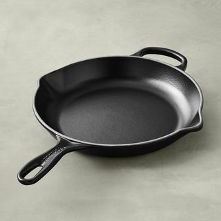 Le Creuset 12 "Cast Iron Signature Fry Pan