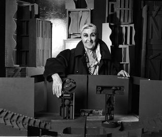 Billedhugger Louise Nevelson