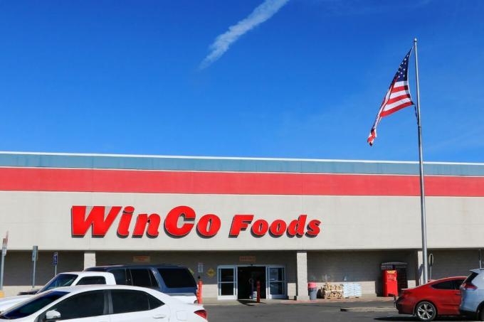 inngangen til winco foods-butikken