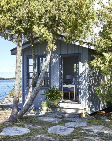 sarah richardson hus vakkert innsjøhus