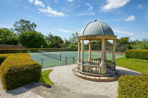 Robbie Williams' landsted, Compton Bassett House, til salgs i Wiltshire