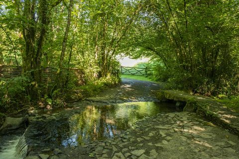 stråtak hytte til salgs i dolton, winkleigh, devon