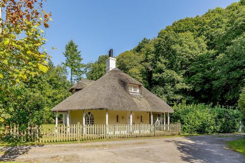 chainbridge lodge halmtakshytte til salgs i Devon